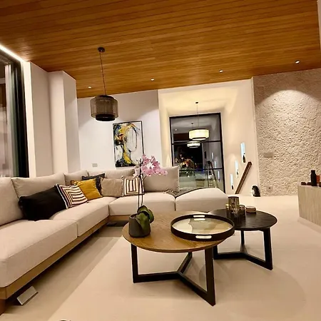 Oliana,infinity Pool & Sea Views, Sauna, Villa *