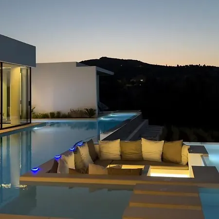 Oliana,infinity Pool & Sea Views, Sauna, Villa