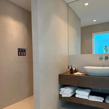 Oliana,infinity Pool & Sea Views, Sauna, Villa *