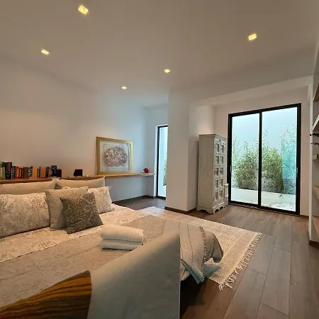 Oliana,infinity Pool & Sea Views, Sauna, Agios Nikolaos (Zakynthos)