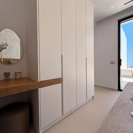 Oliana,infinity Pool & Sea Views, Sauna, Villa *