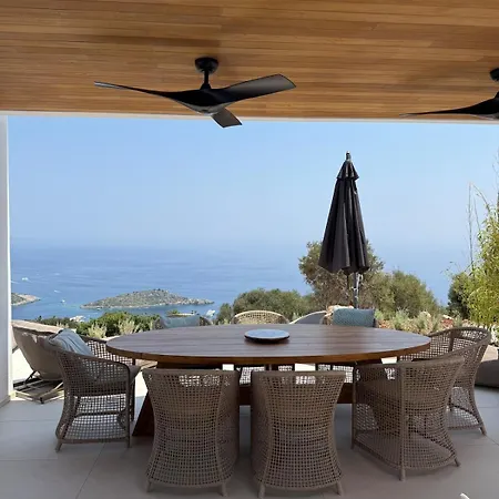 Villa Oliana,infinity Pool & Sea Views, Sauna, Agios Nikolaos (Zakynthos)